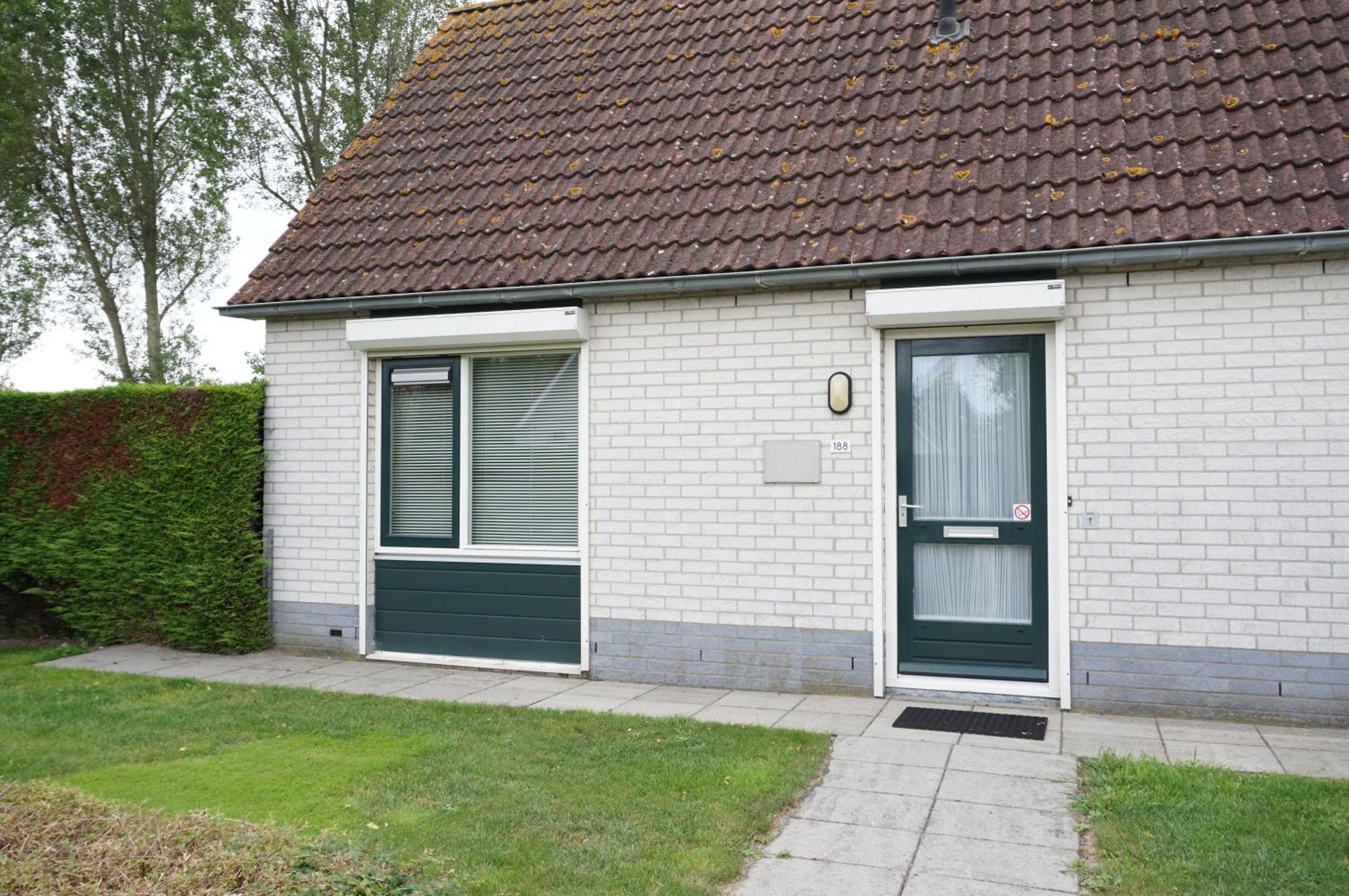 Vakantiehuis Kustverhuur, Park Schoneveld Stern 188